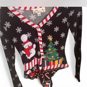 Planet Gold Black and Red Snowflake Cardigan